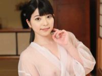 【上原亜衣】表情を見ながら気持ちいい所を舌先で責めるとあっさり口内発射